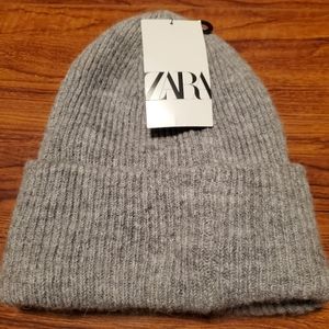 Zara beanie
